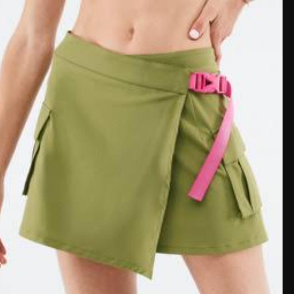NWT fabletics Jillian Wrap Skirt